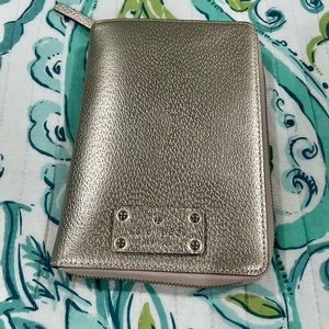 🌸SOLD - NWOT Kate Spade Rose Gold Agenda🌸